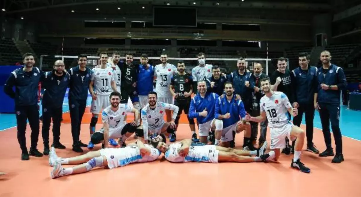 Halkbank, Challenge Kupası\'nda yarı finale yükseldi