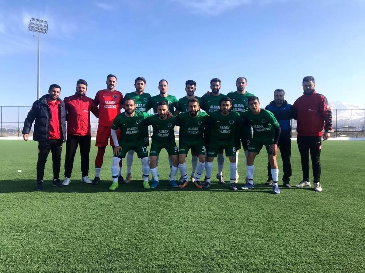 Horasan Belediye Gençlikspor'un hedefi 3. lig