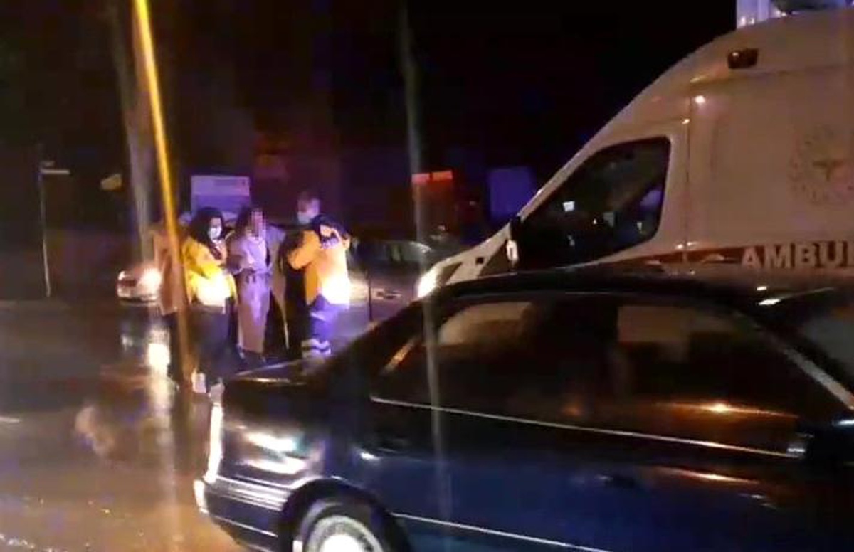 İki otomobil çarpıştı: 1 yaralı