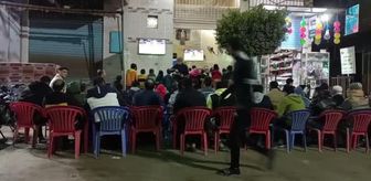 Kamerun - Mısır karşılaşmasını halk, kurulan ekranlardan takip etti