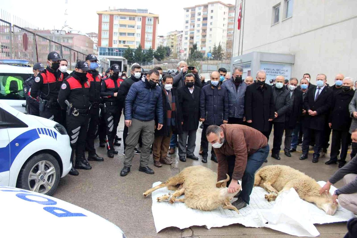 Son dakika! Kartal İlçe Emniyet Müdürlüğüne kazandırılan yeni araçlar için koç kesildi