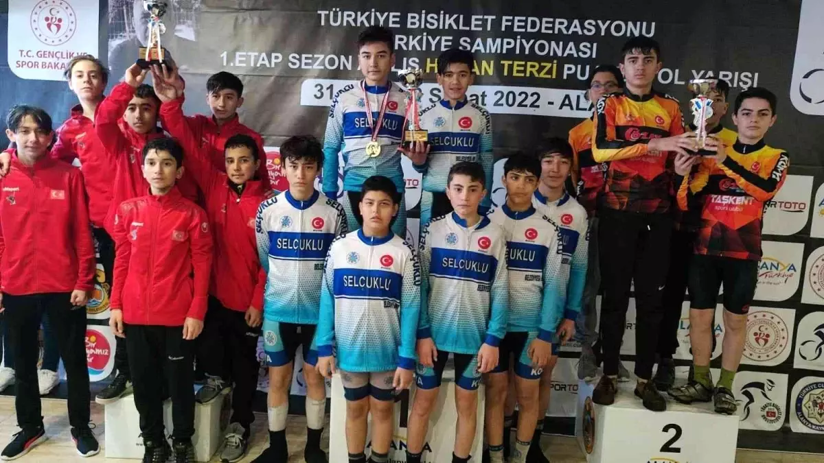 Selçuklu Belediyespor Bisiklet Takımı Türkiye şampiyonu