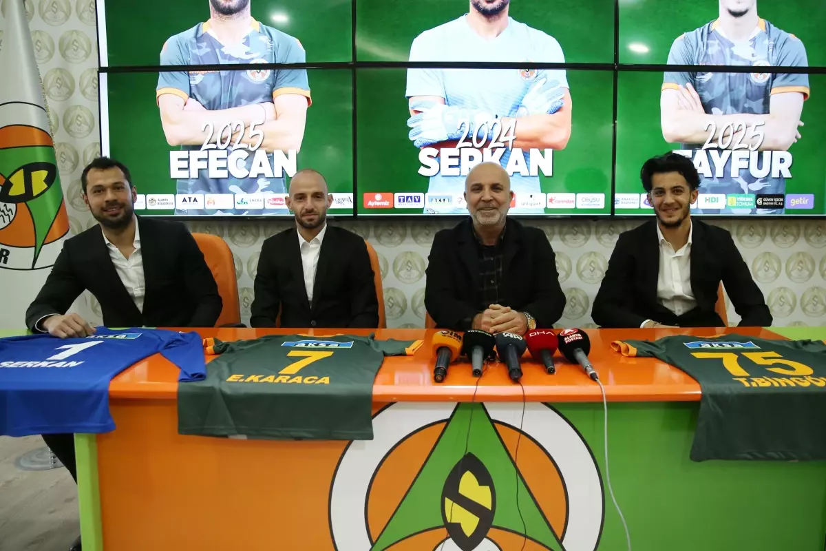 SPOR Alanyaspor, Efecan, Tayfur ve Serkan ile sözleşme uzattı