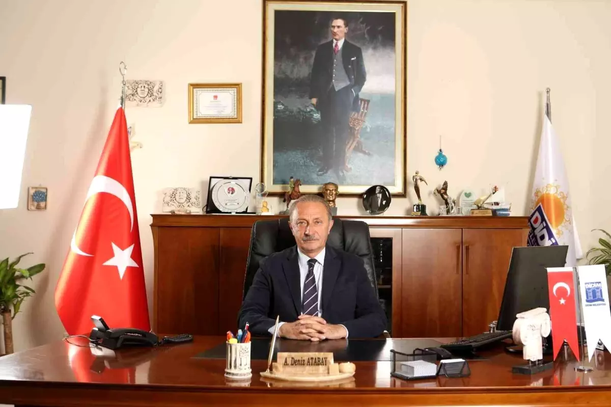 Başkan Atabay, Atatürk Anıtı\'na gerçekleştirilen saldırıyı kınadı