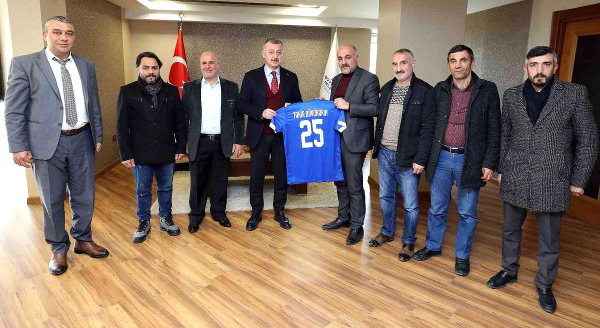 Başkan Büyükakın: "STK\'lar milli birlik ve beraberliğin kilit taşıdır"