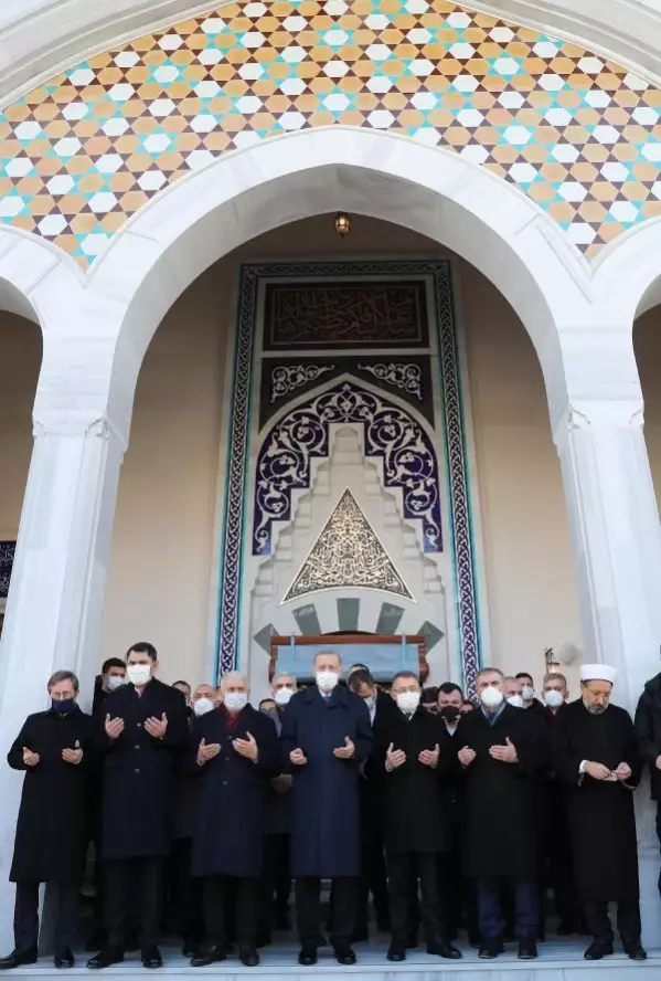 Cumhurbaşkanı Erdoğan Prof. Dr. Osman Öztürk Camii'nin açılışını yaptı