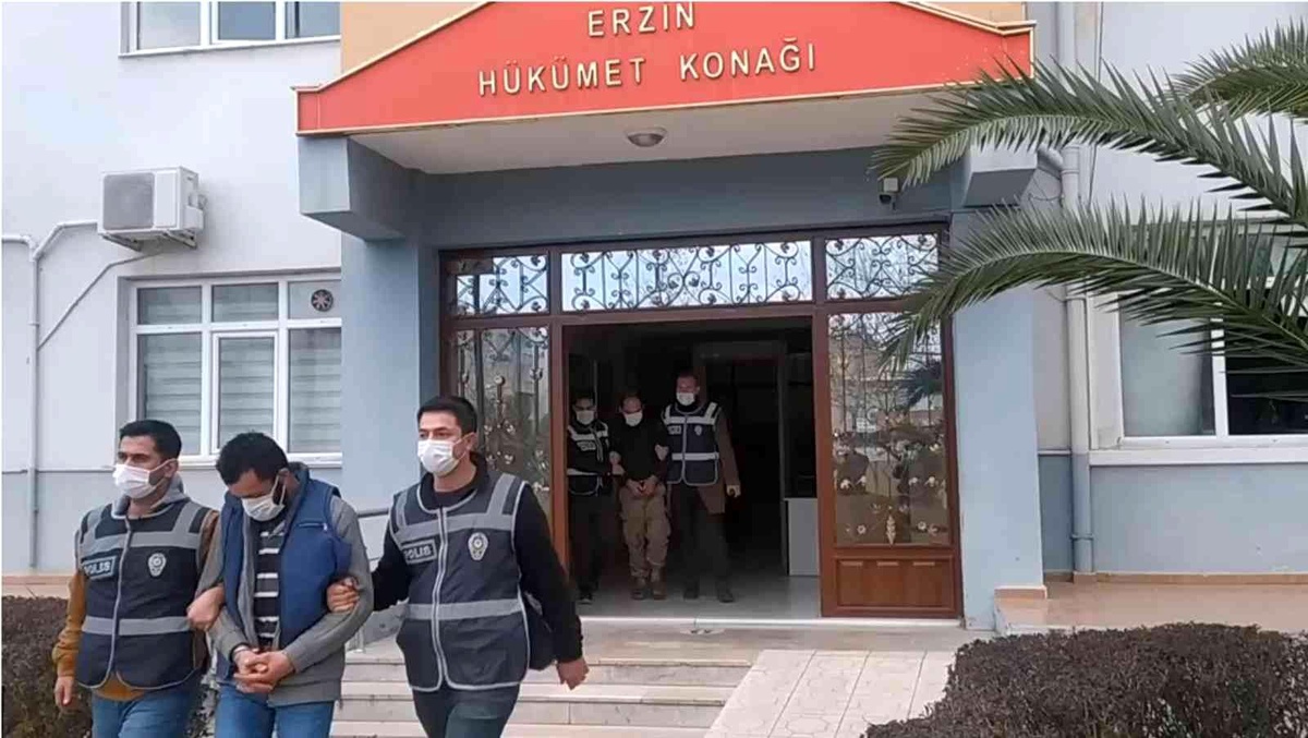 Hatay\'da hırsızlık şüphelisi 2 kişi tutuklandı