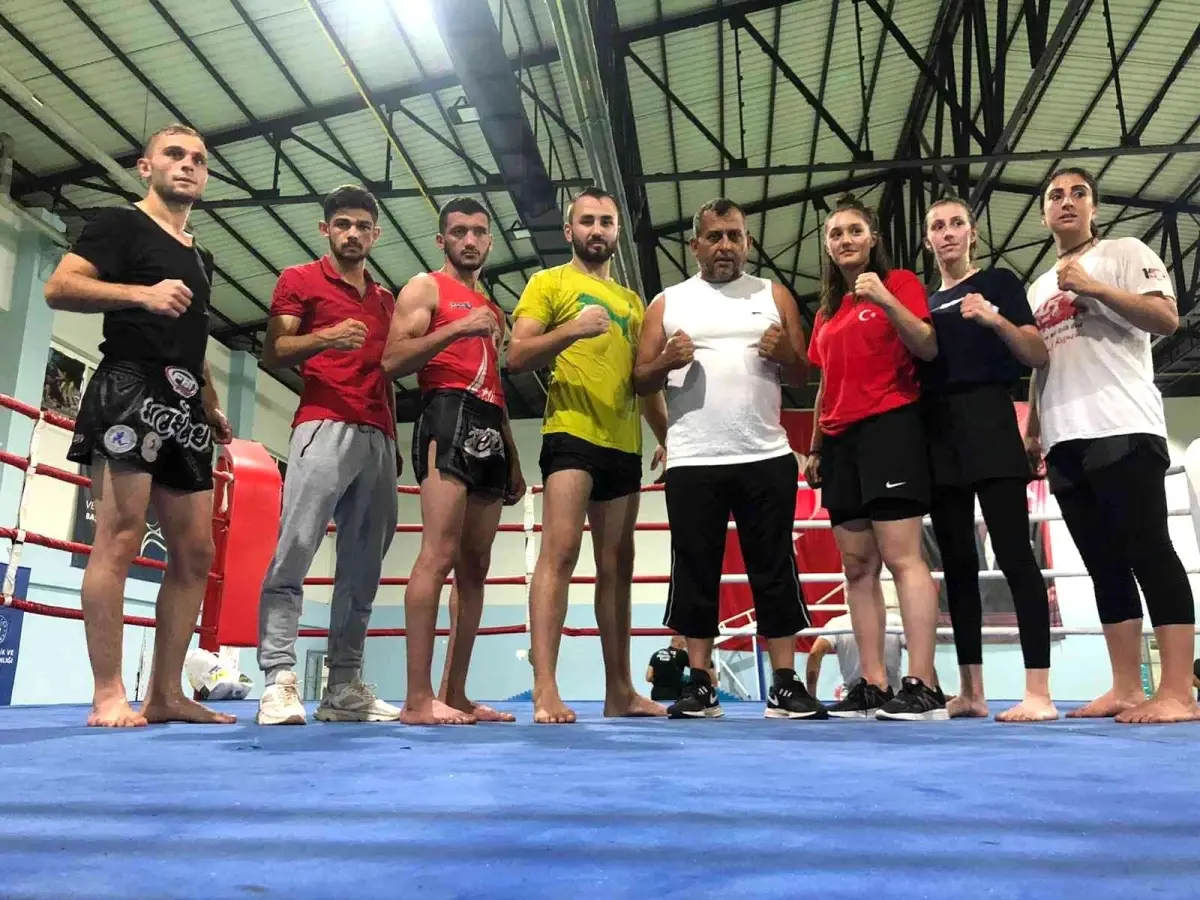 Kayserili Muay Thai sporcuları Avrupa Şampiyonası\'na hazır