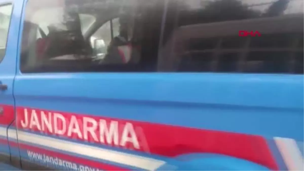 Son dakika... KENDİSİNİ HAKİM VE ASKER OLARAK TANITAN DOLANDIRICI YAKALANDI