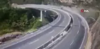 Son dakika gündem: Kolombiya'da yolcu otobüsü devrildi: 6 ölü, 24 yaralı