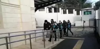 Maltepe'de drift yaparak trafikte tehlike saçan sürücülere 27 bin 963 TL ceza