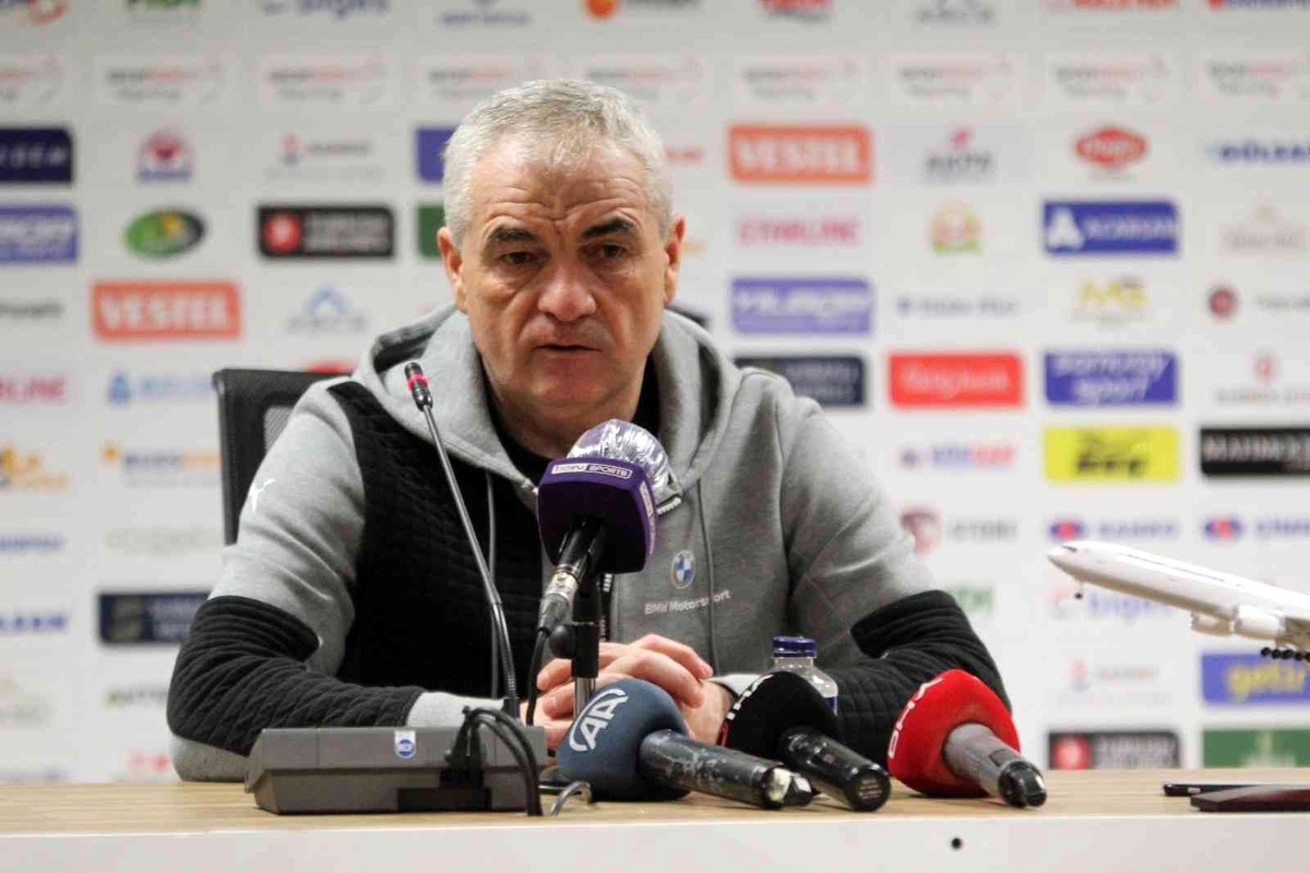 Rıza Çalımbay: "Gol yemek için her şeyi yaptık"