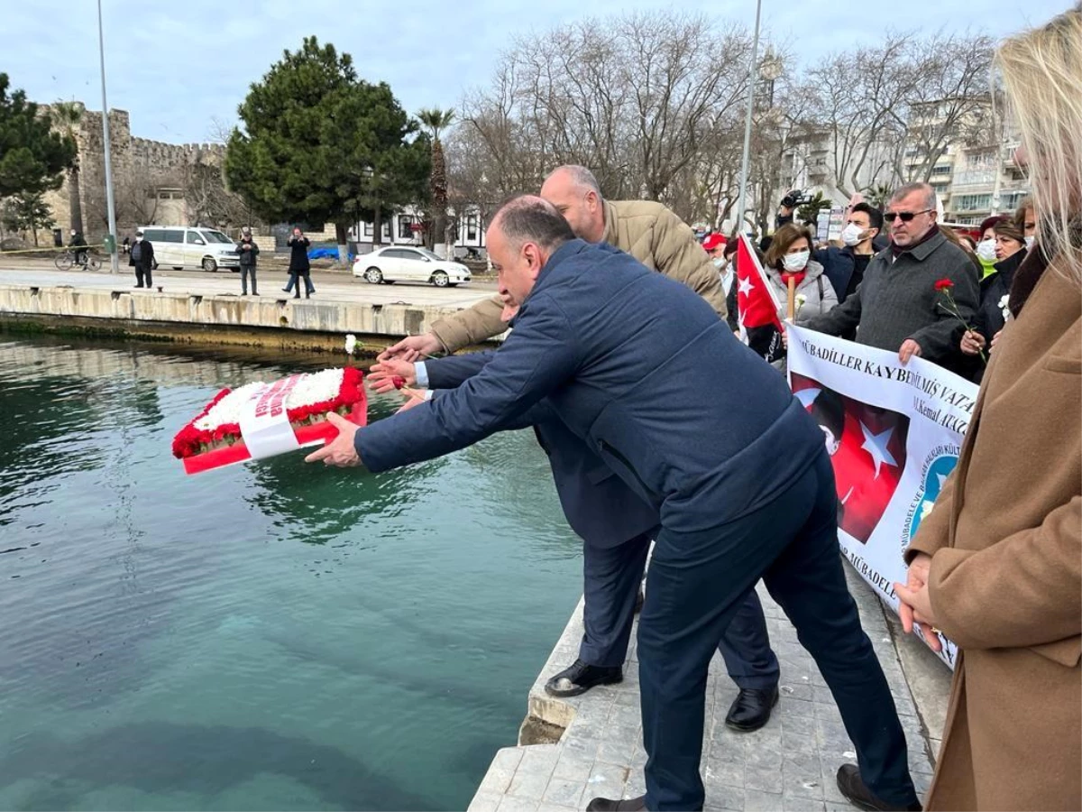 Sinop\'ta mübadelenin 99. yıl dönümü nedeniyle denize çelenk bırakıldı
