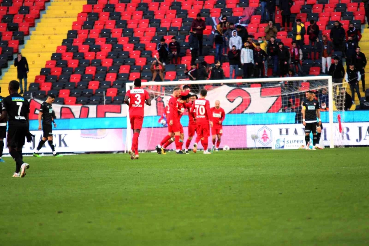 Spor Toto Süper Lig: Gaziantep FK: 5 DG Sivasspor: 1 (Maç sonucu)