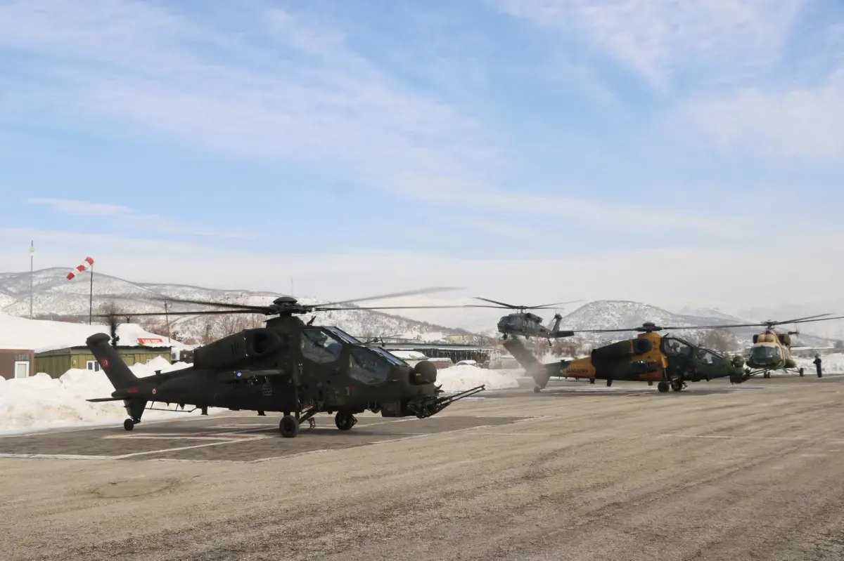 Tunceli\'de terörle mücadele envanterine 2 Atak helikopter dahil edildi