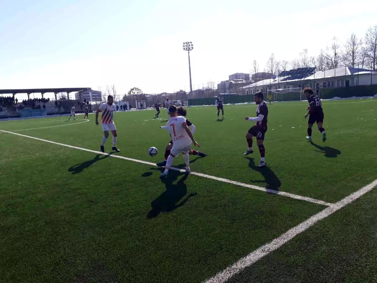 BAL: Elazığ Yolspor: 0 D. Fırat Üniversitesi: 2