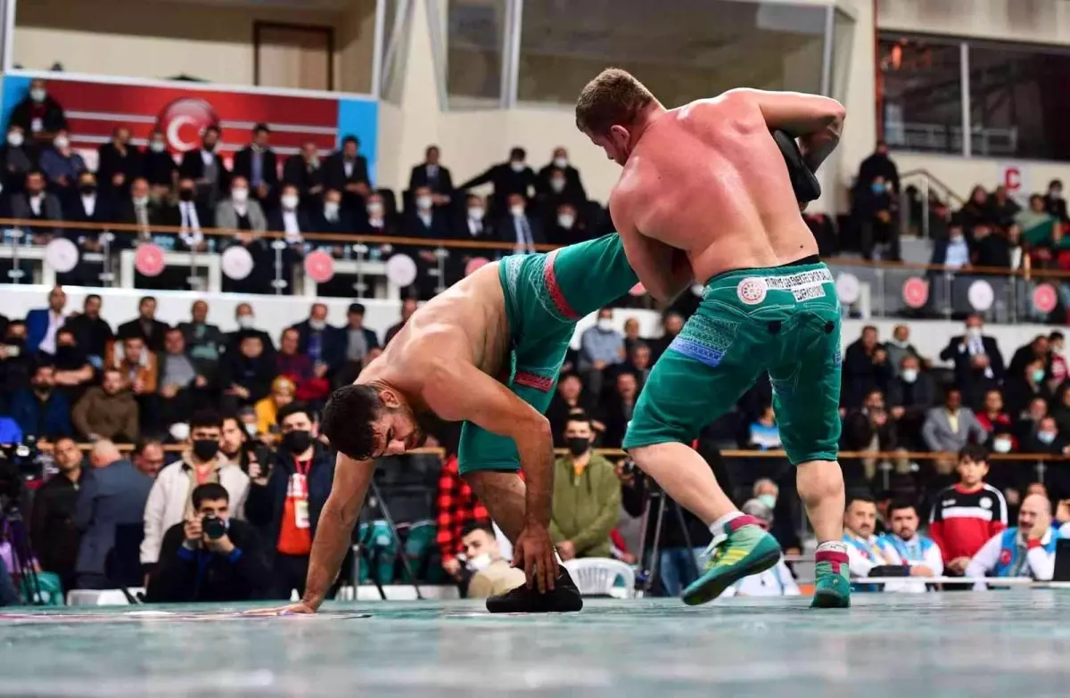 Başkan Güngör, 'Şalvar güreşinin başkenti Kahramanmaraş'