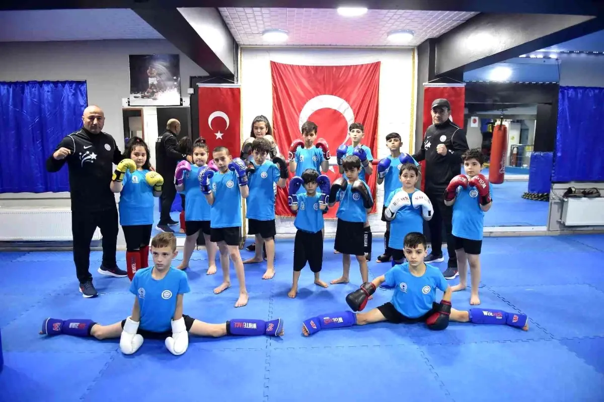 Başkentli çocuklar kick boks ile buluşuyor