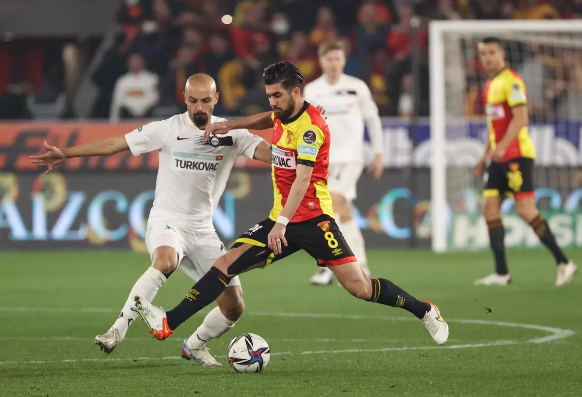 Futbol: Spor Toto Süper Lig