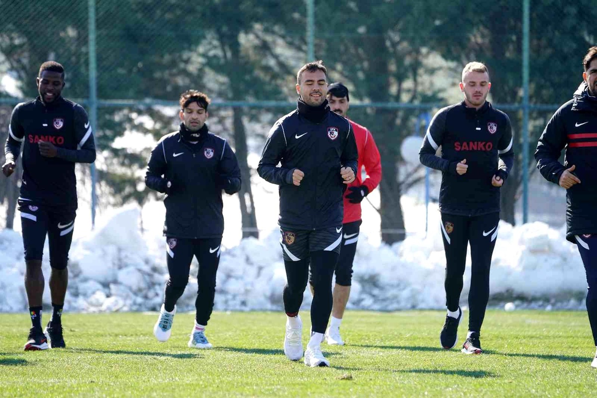 Gaziantep FK, Kasımpaşa maçı hazırlıklarına başladı