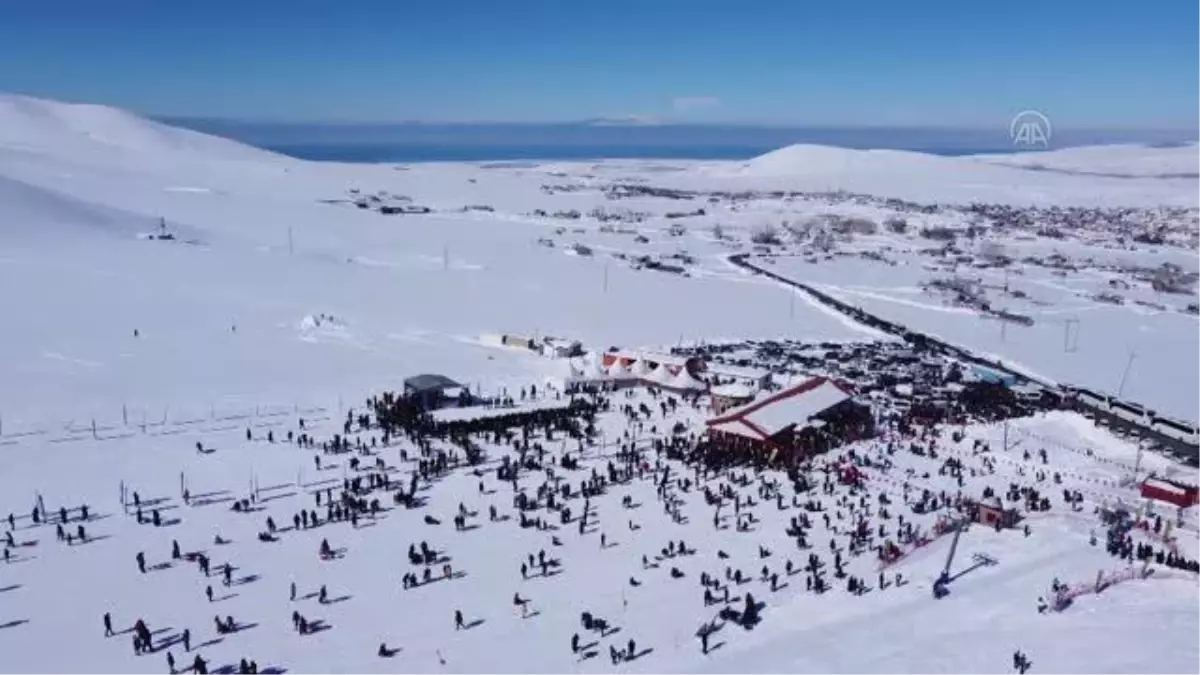 Kayak festivali çevre illerden yoğun ilgi gördü