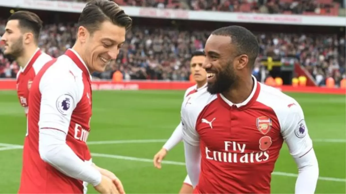 Lacazette kulübün anahtarını istiyor! Beşiktaş hayrete düştü