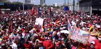 Venezuela'da Hugo Chavez destekçileri anma gösterisi düzenledi