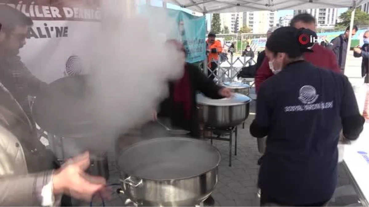 Adana'da mantı kuyruğu... Adana Kayserililer Derneği tarafından Mantı Festivali düzenlendi