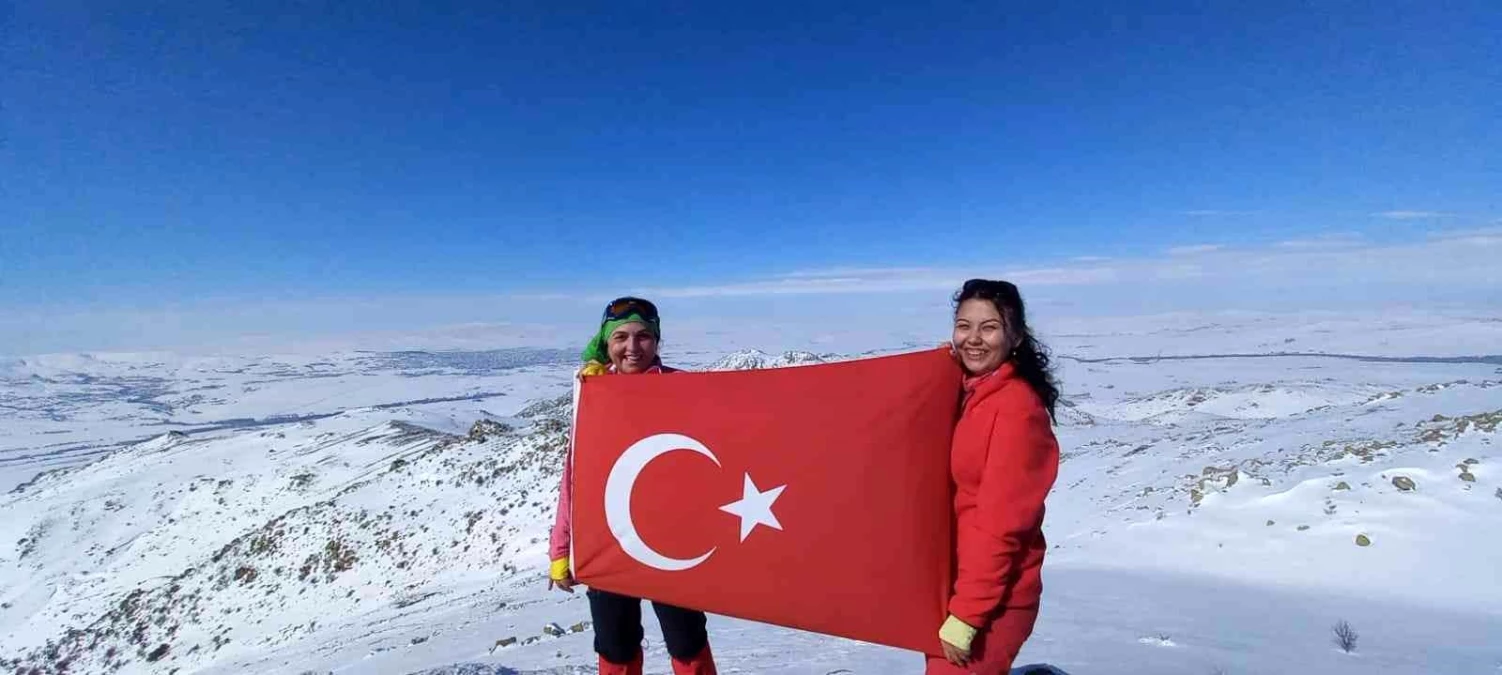 \'Anadolu Parsı\' unvanını almak için Baranlı Dağına tırmandı... Dağcı Melek Aydın: "Türkiye\'nin tek kadın dağcısıyım"