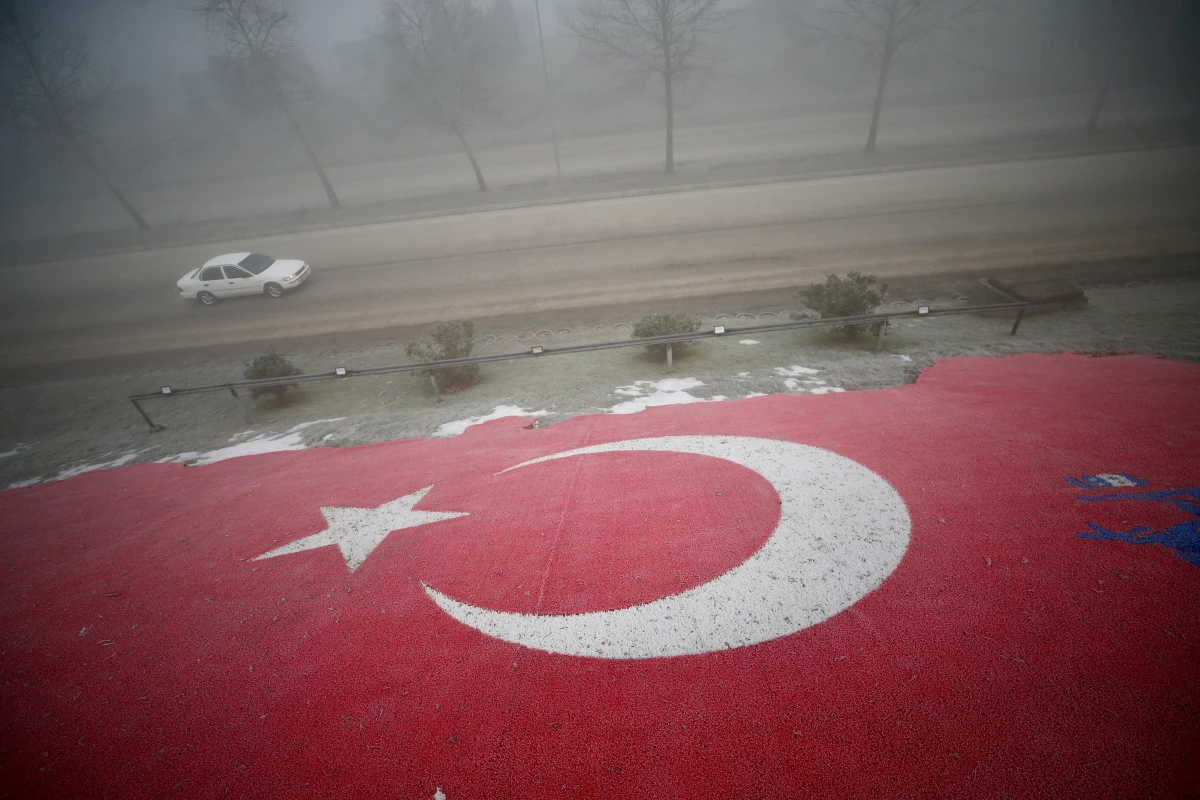 Yoğun sis etkili oluyor