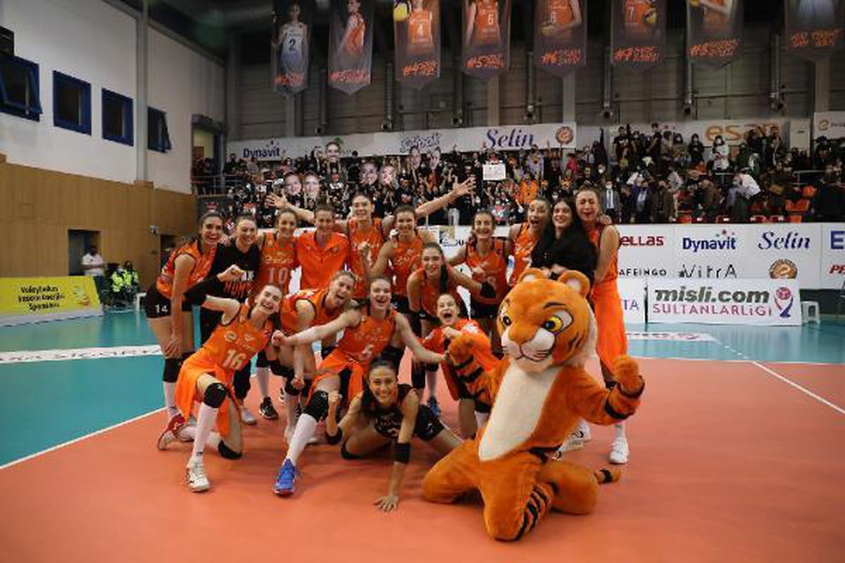 Galatasaray HDI Sigorta: 3-0