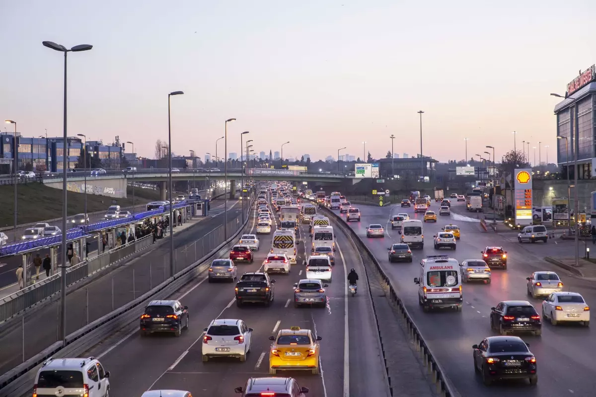 İstanbul\'da okul servislerine yönelik denetim gerçekleştirildi