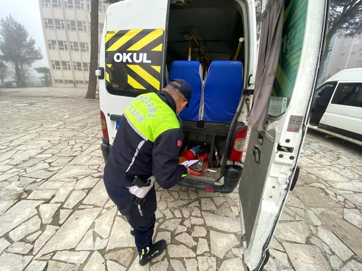 Son dakika haber | Jandarmadan servis sürücülerine trafik semineri