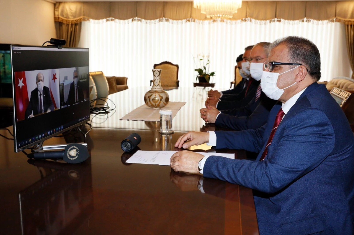 Son dakika haberi: KKTC Başbakanı Sucuoğlu, mevcut hükümetin istifasını Cumhurbaşkanı Tatar\'a sundu (2)