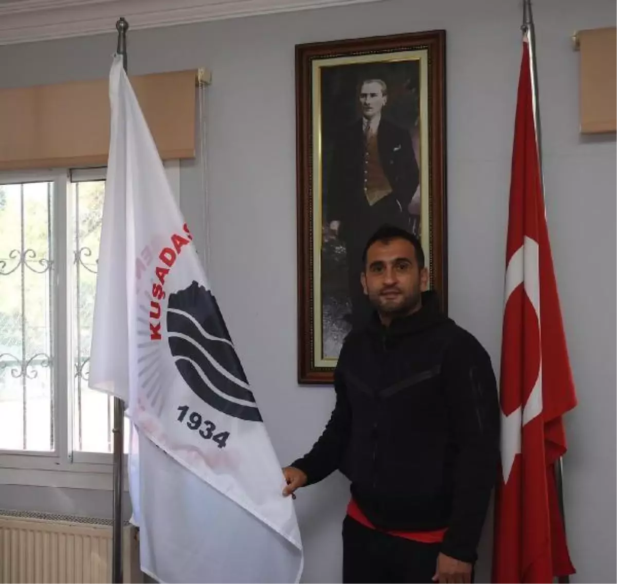 Kuşadasıspor\'da Erman Kılıç\'la yollar ayrıldı