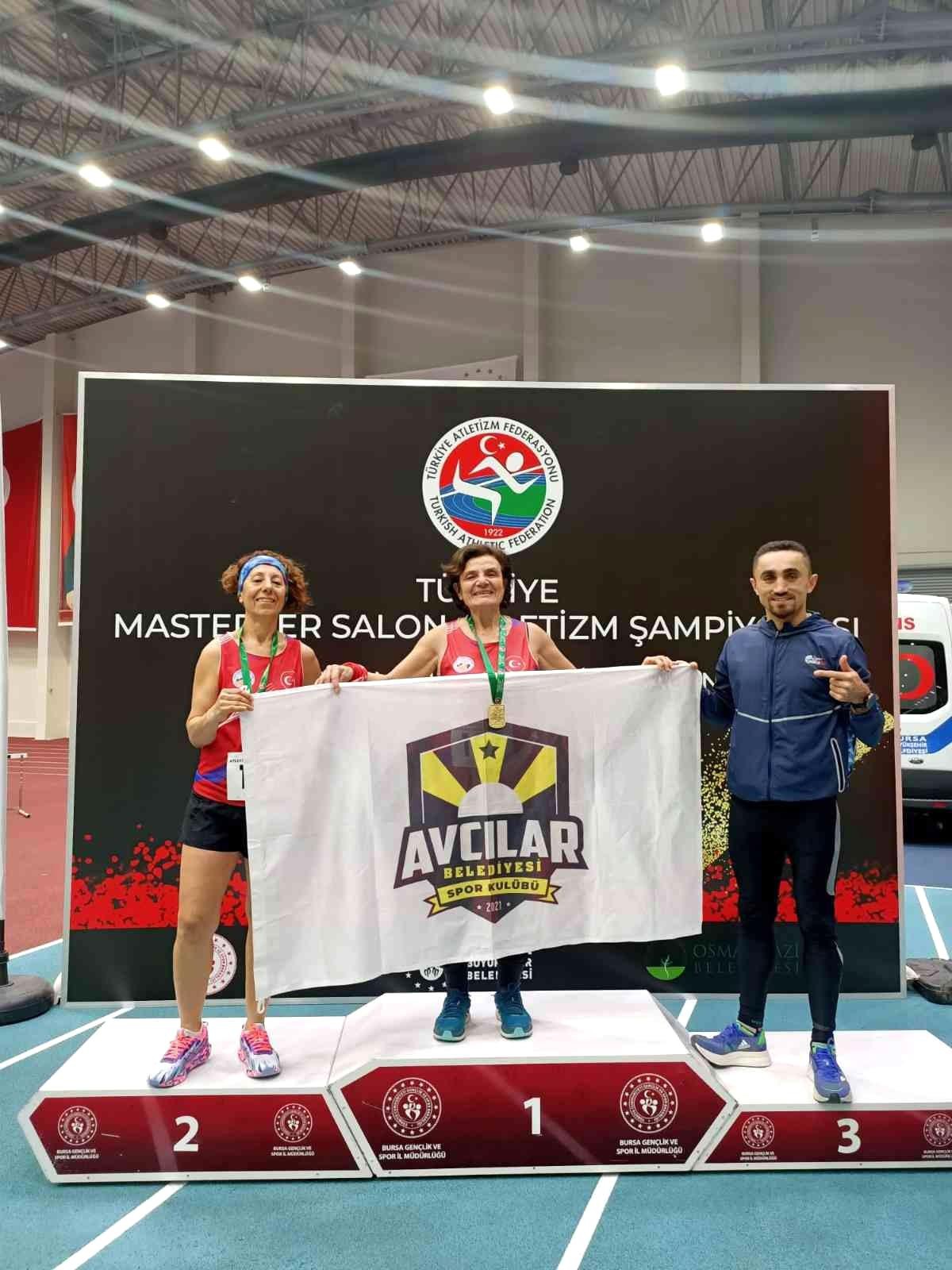 Avcılar Belediyesi Spor Kulübü madalyaya doymuyor