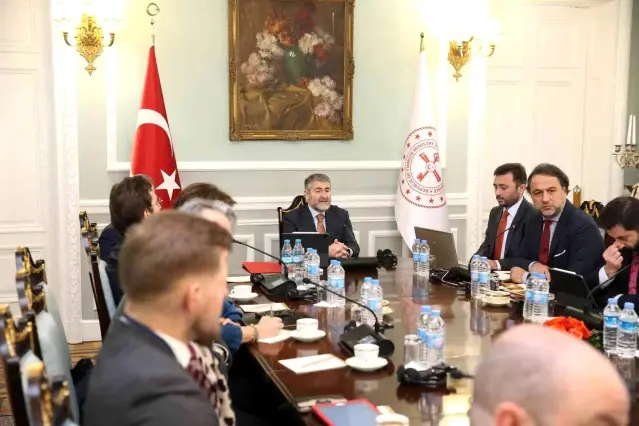 Bakan Nebati: Londra'daki 2. günümüzde Türkiye Ekonomi Modeli'ni açıklamaya devam ediyoruz 
