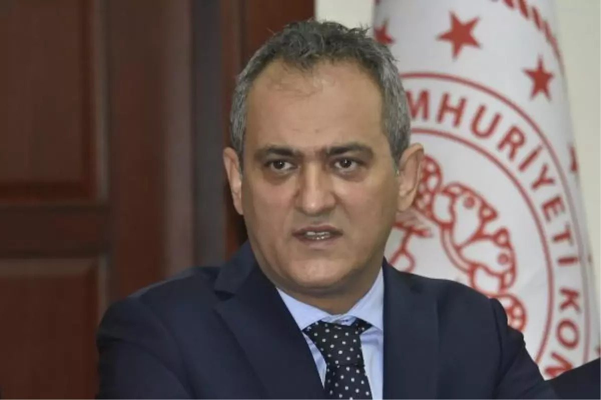 Özer: 'Konya'da 2022 yılında yaklaşık 700 milyon liralık mevcut yatırımlarımız devam ediyor'