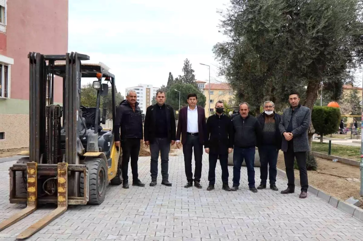 Başkan Özcan Turan Mahallesi\'nde gerçekleştirilen çalışmaları inceledi