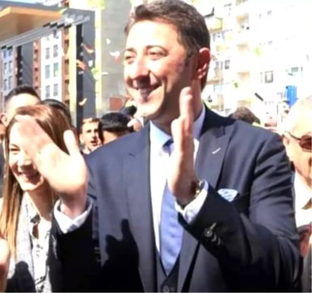 Başkan Tosun, en başarılı Belediye Başkanları arasında yer aldı