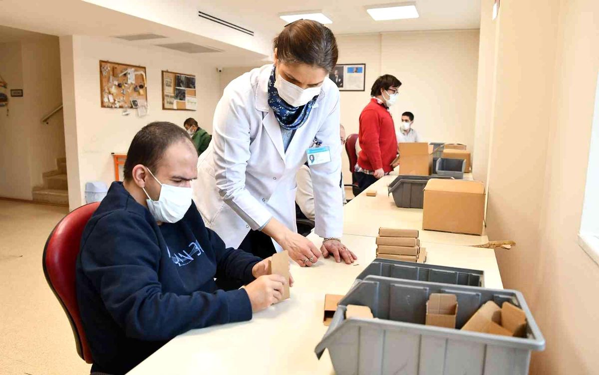 Engelli bireyler kendilerini Tepebaşı'nda ispatlıyor