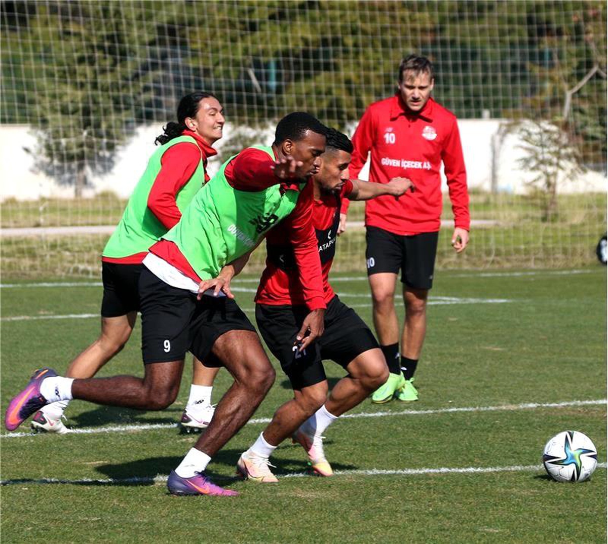 FT Antalyaspor, Hatayspor maçı hazırlıklarını sürdürüyor