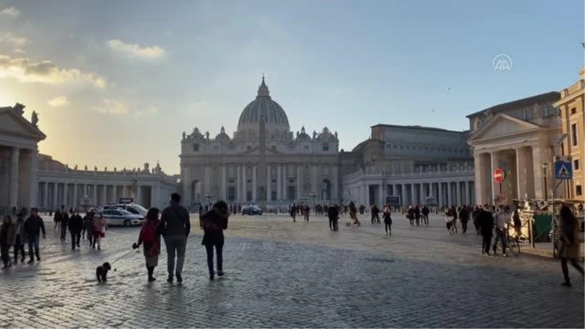 İtalya\'daki STK\'ler, rahiplerin pedofili skandallarının üzerine gidilmesini istiyor