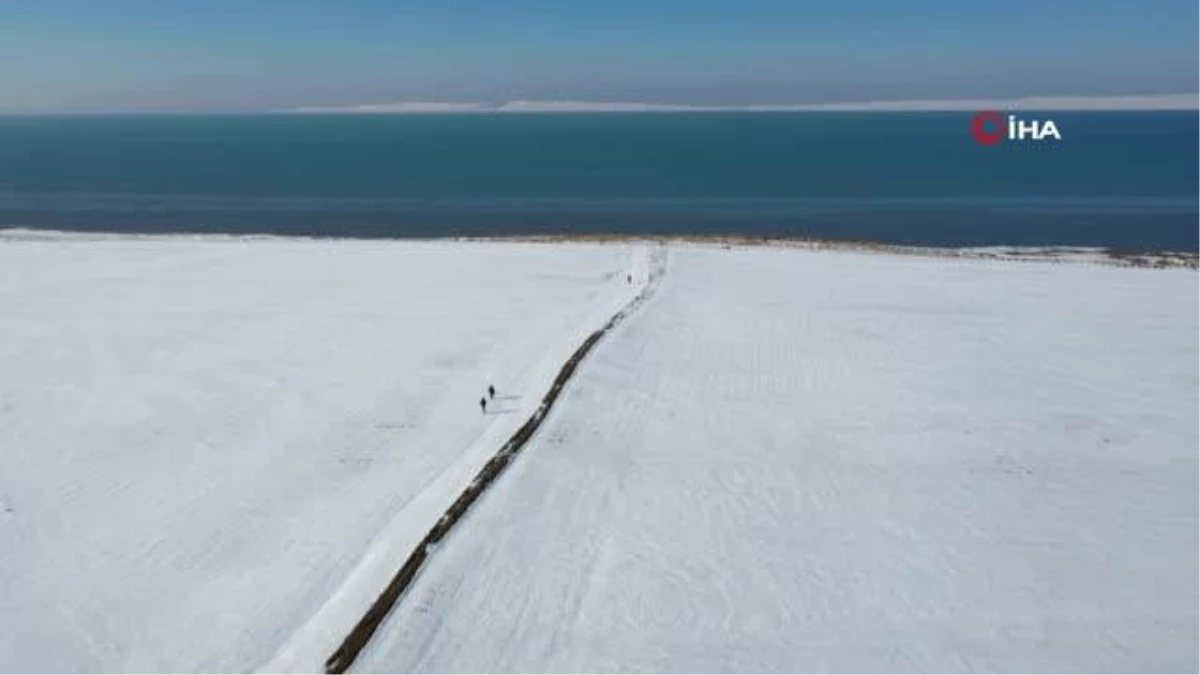 Son dakika gündem: Kar yağışı kuraklıktan küçülen Tuz Gölü\'ne umut oldu