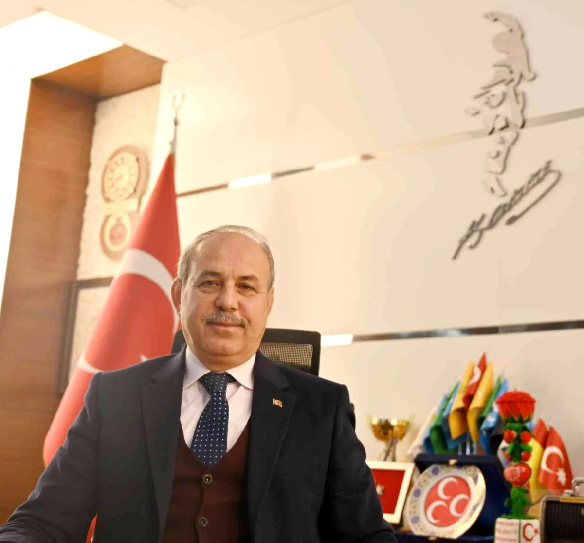 Kılıç Gaziantep\'te gazilik unvanı veriliş yıl dönümünü kutladı