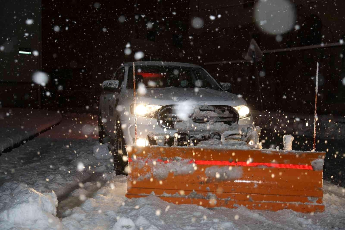 Mustafa Palancıoğlu: "4X4 arazi araçları ile dört dörtlük hizmet"