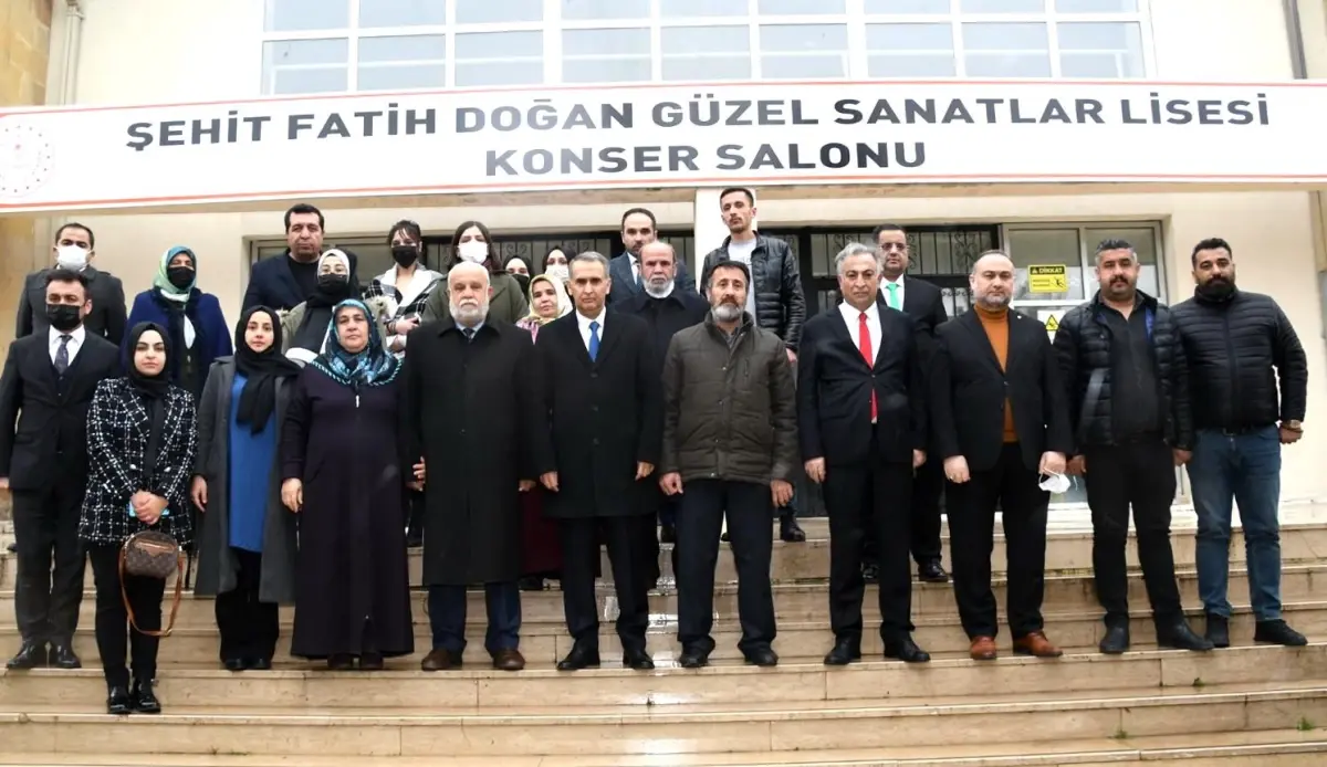 Şehit Fatih Doğan\'ın ismi güzel sanatlar lisesine verildi