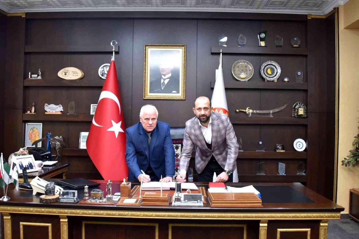 Soma Belediyesinde en düşük maaş 5 bin 432 TL oldu