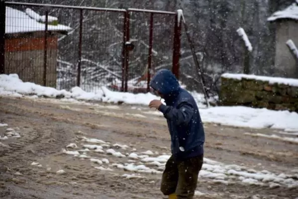 Trakya'nın yükseklerinde kar yağışı