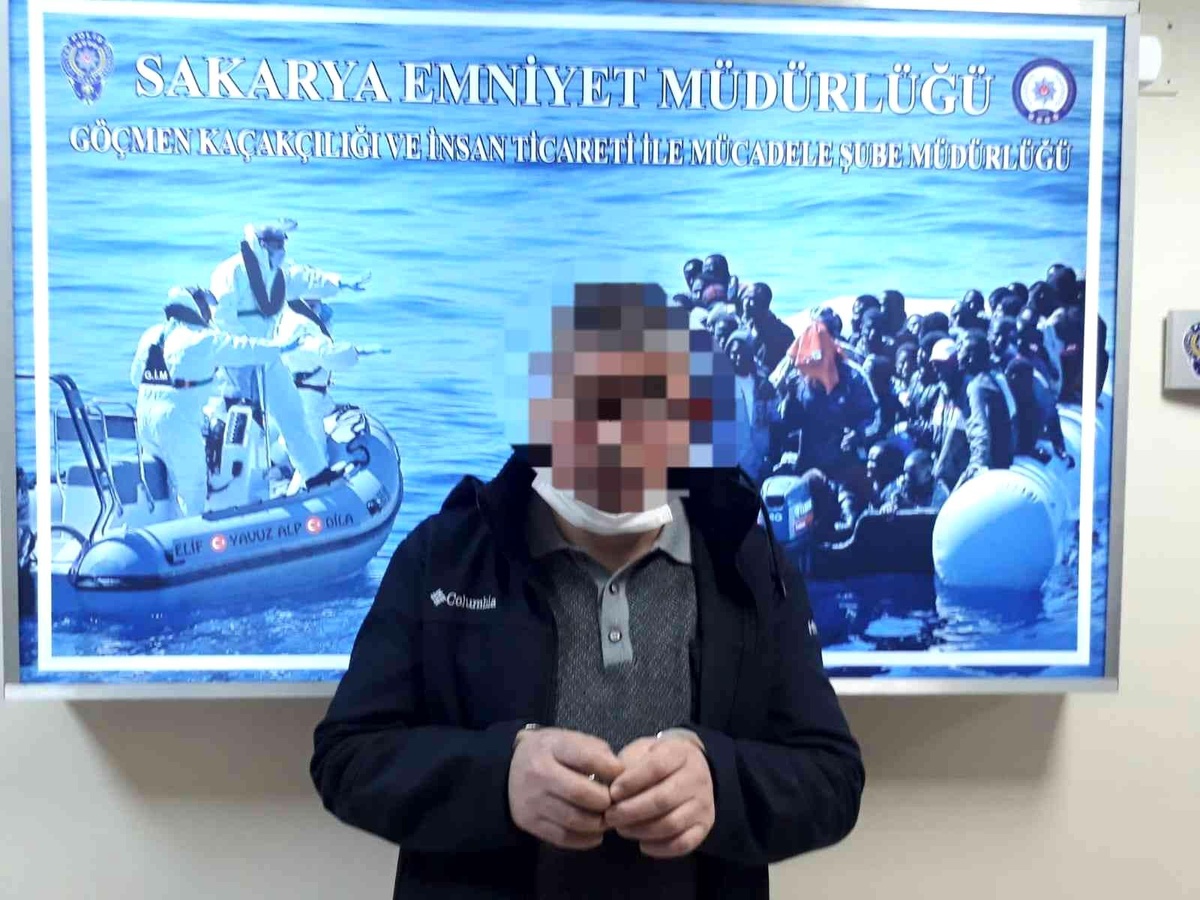 24 yıl hapis cezası bulunan göçmen kaçakçısı Sakarya\'da yakalandı